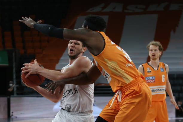 史上尚属首 史上尚属首