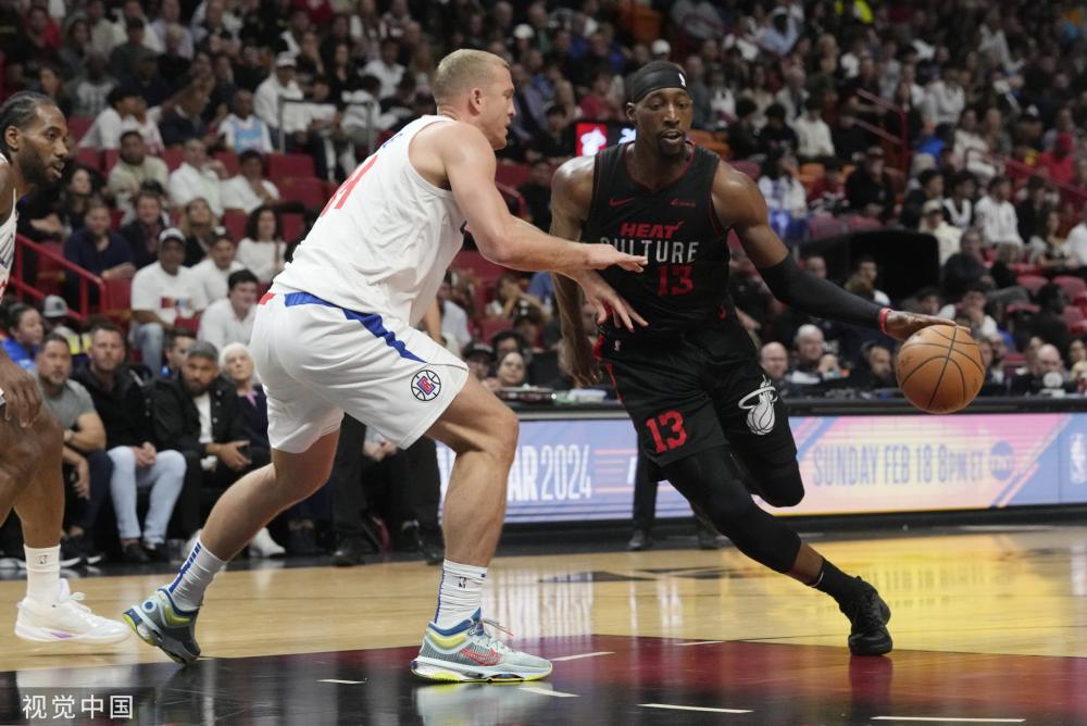 0米蹼泳的 0米蹼泳的