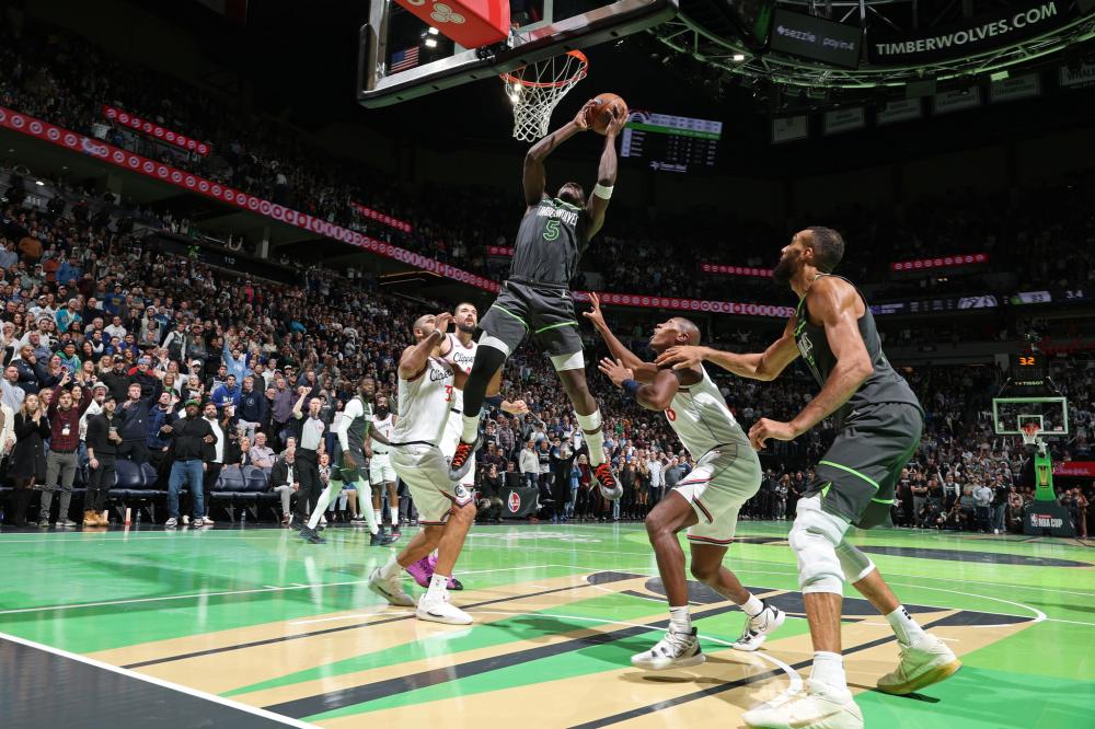 还需要在场 还需要在场